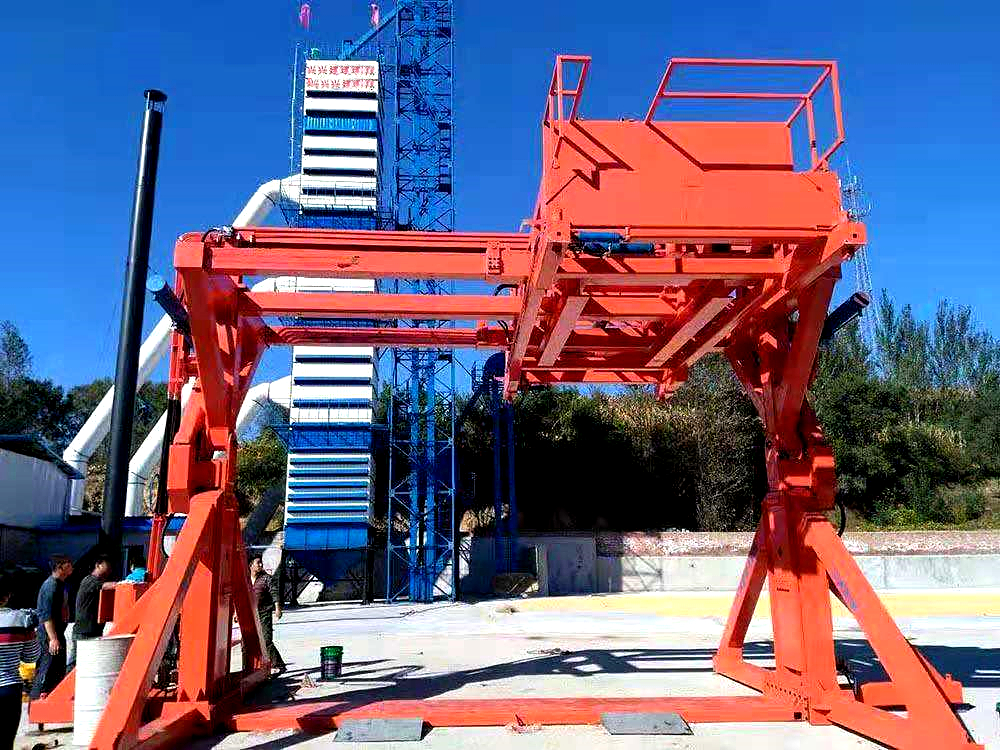 集裝箱翻轉(zhuǎn)機 集裝箱翻轉(zhuǎn)機